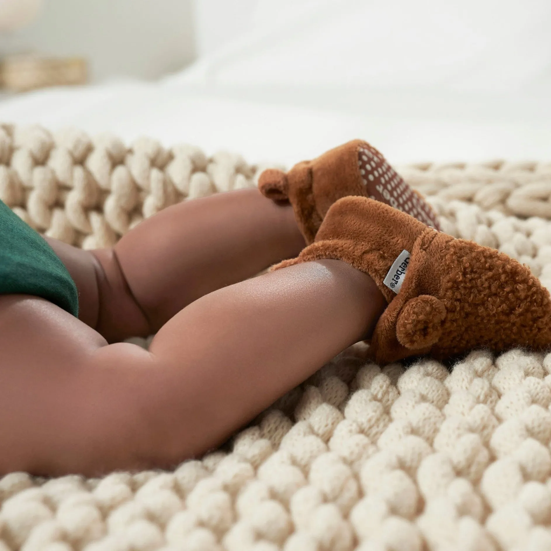 Baby Neutral Brown Sherpa Booties