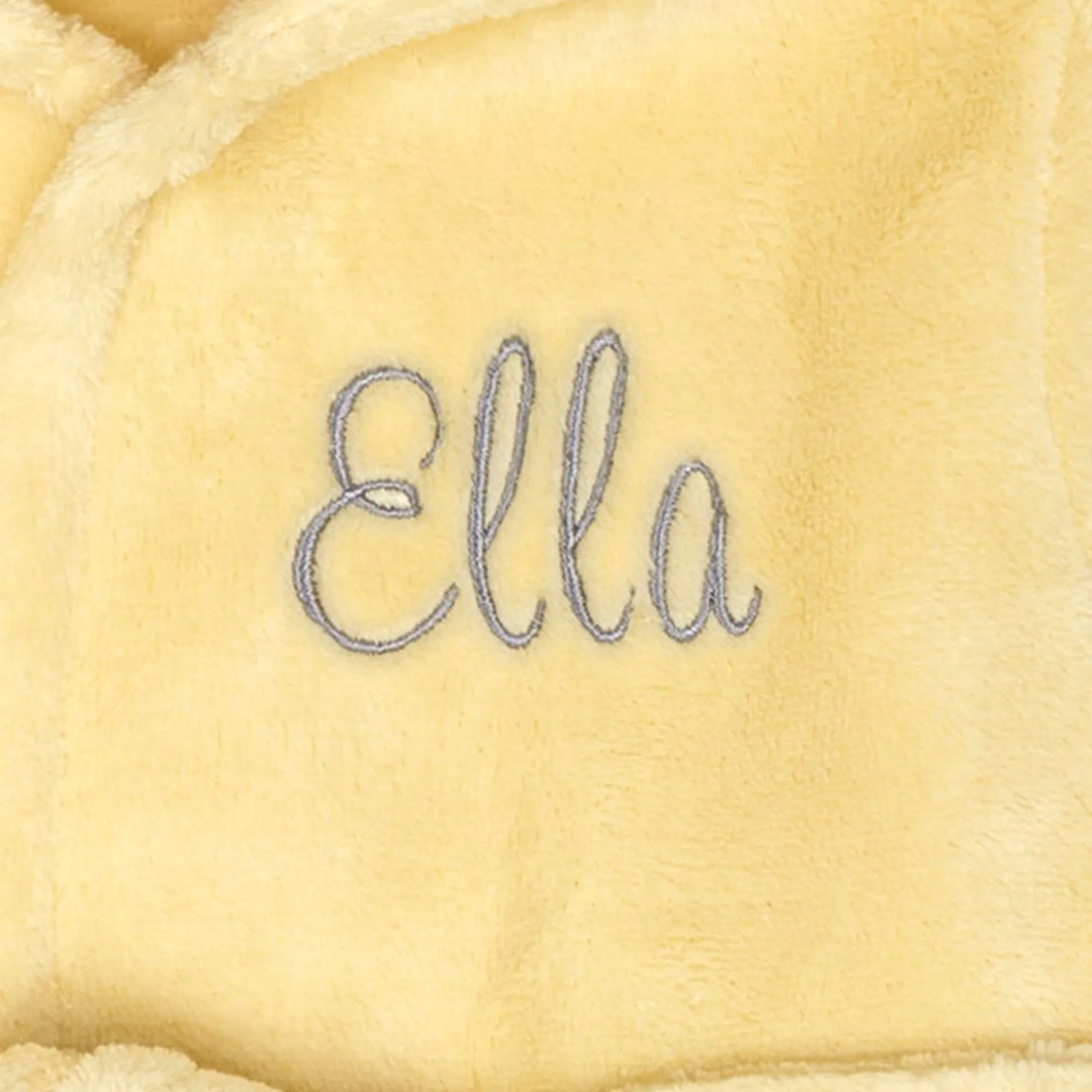 Embroidered Baby Neutral Giraffe Robe