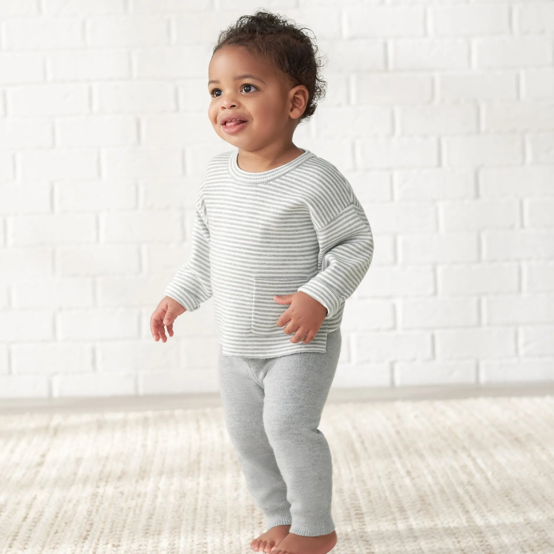 Infant & Toddler Boys Gray Heather Striped Sweater with Pocket
