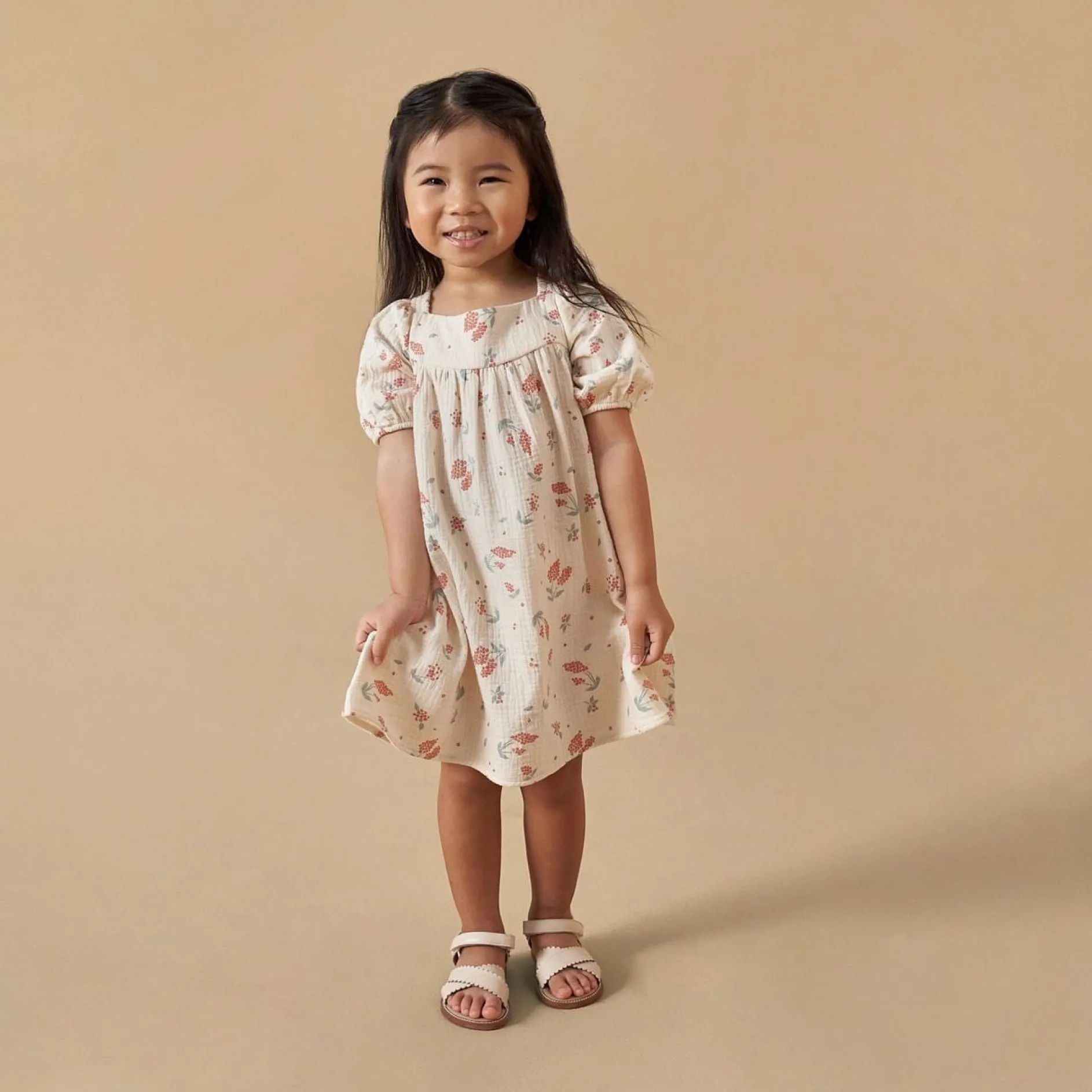 Infant & Toddler Girls Beige Tossed Lavender Puff Sleeve Dress