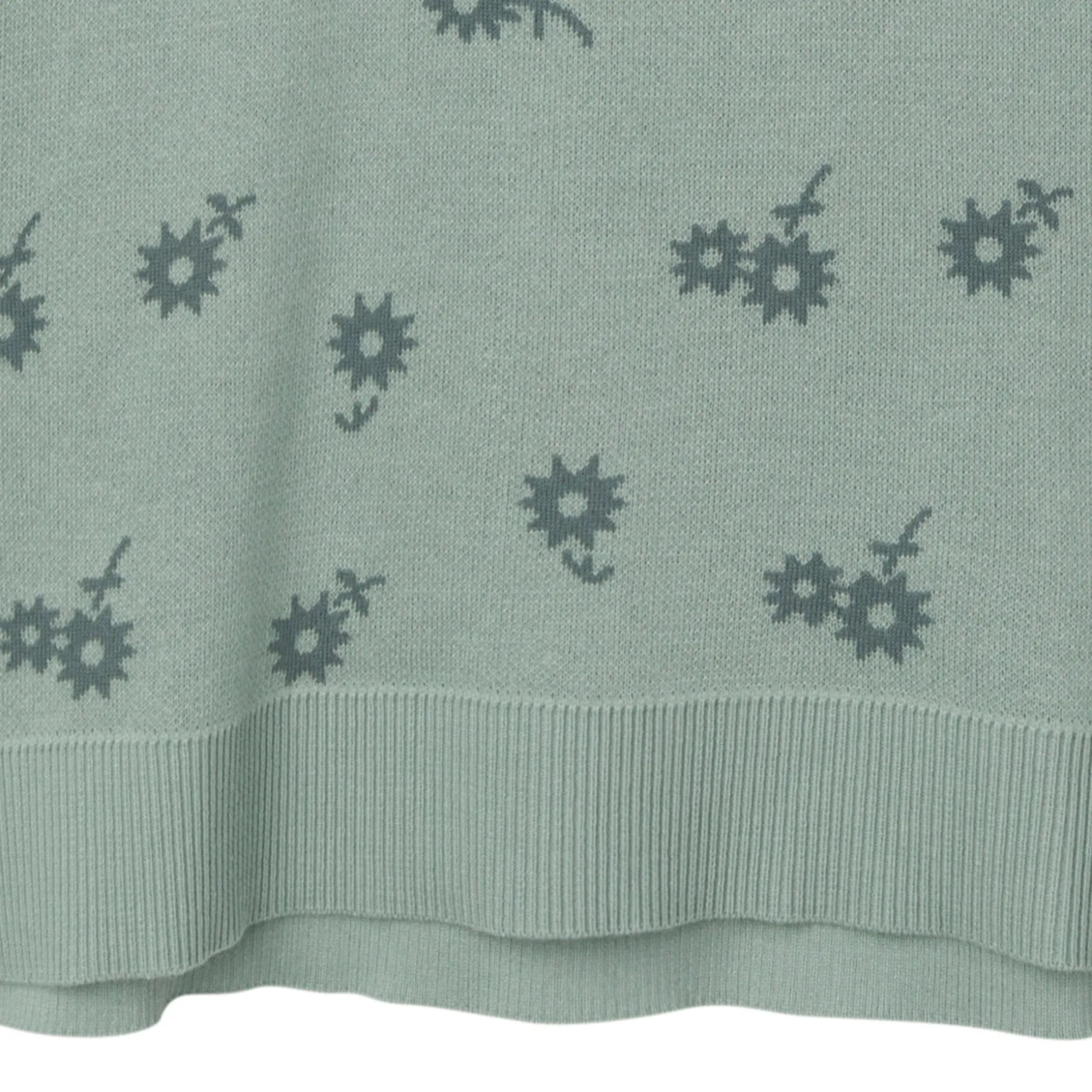 Womens Medium Sky Daisies Sweater