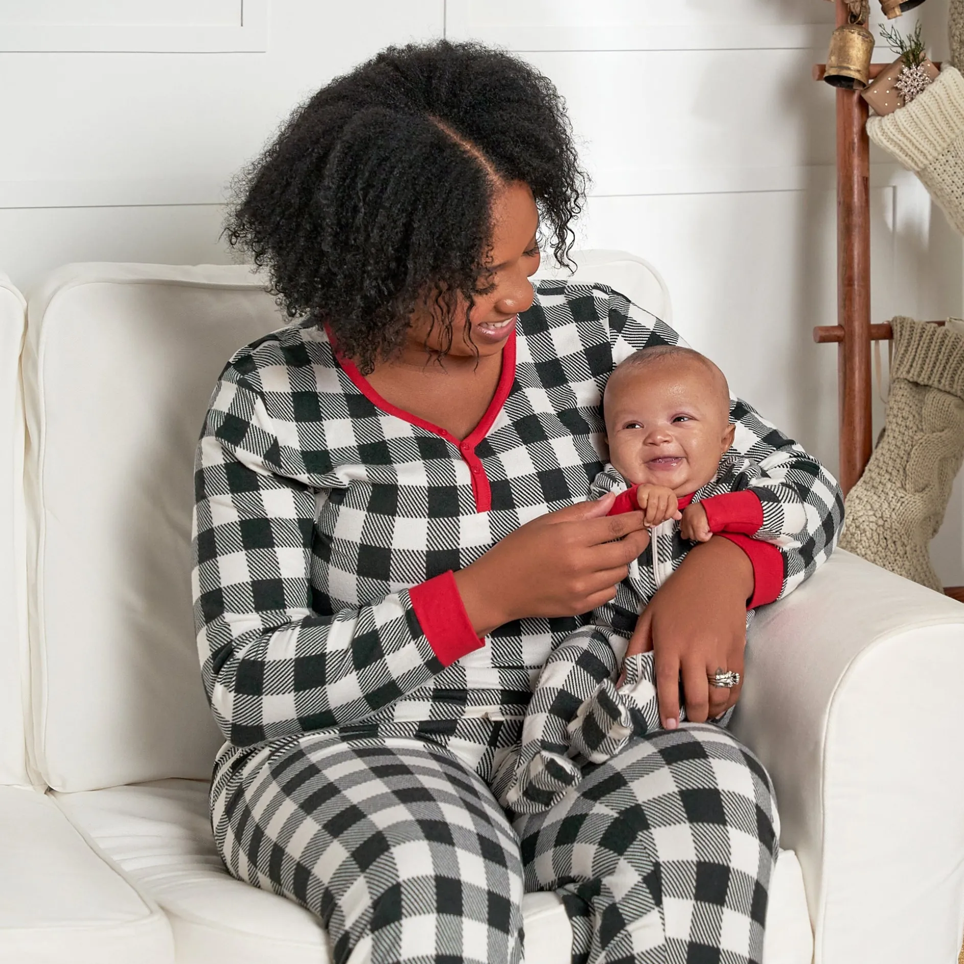 Women’s 2-Piece Hacci Buffalo Plaid Pajama Set